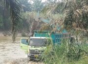 Beberapa Aktivitas Quarry Tanpa Izin di Ujung Batu Rokan Riau Aman Beroperasi, Polisi Setempat Kemana?